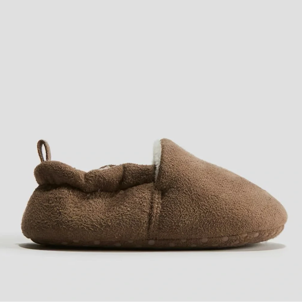 BNWT H&M BROWN ULTRA SUEDE COZY BABY BOOTIE SLIPPERS/CRIB SHOES SIZE 1-2  3-6M